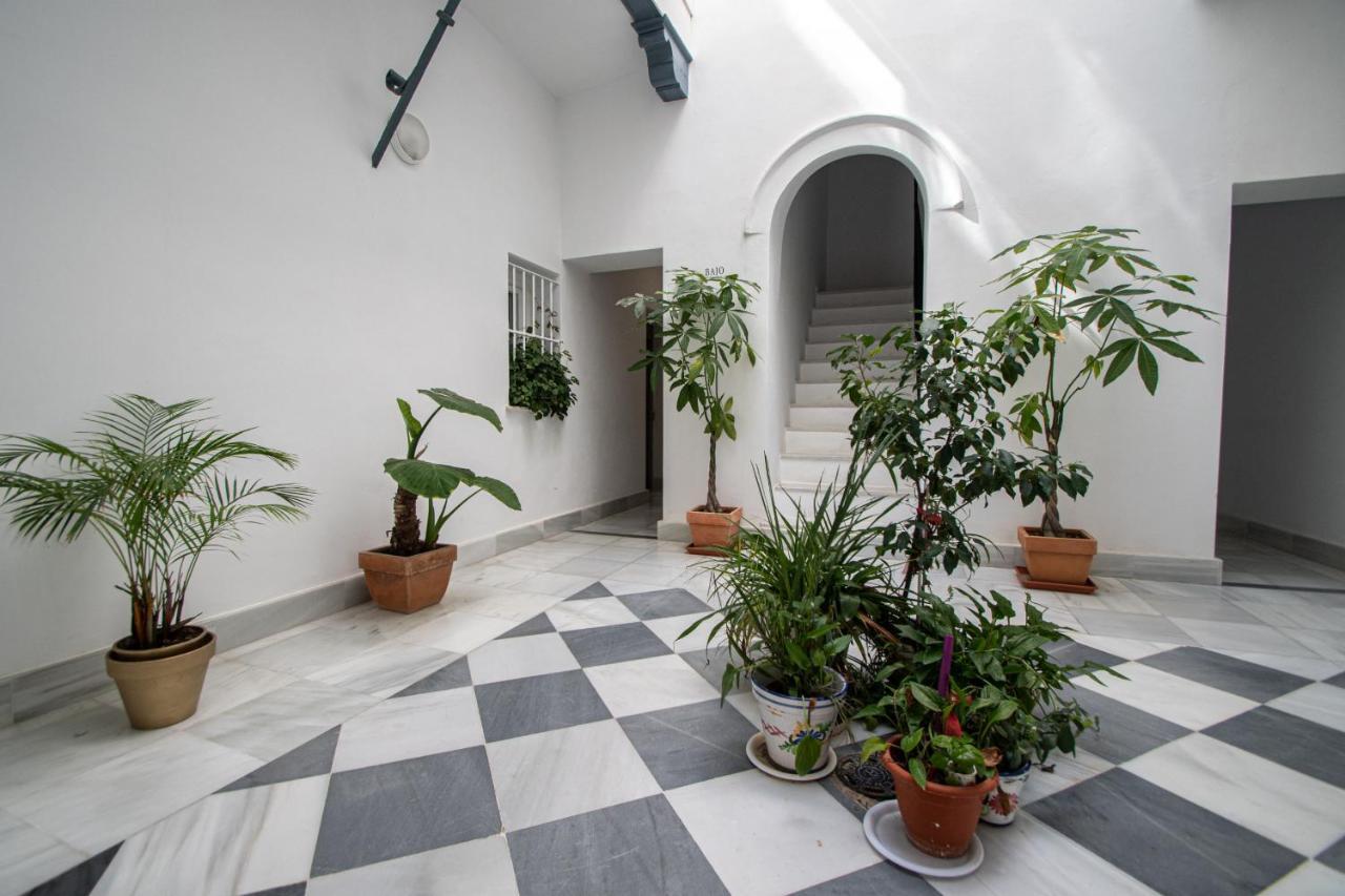 Apartamento Los Claveles - La Caleta Appartement Cádiz Buitenkant foto